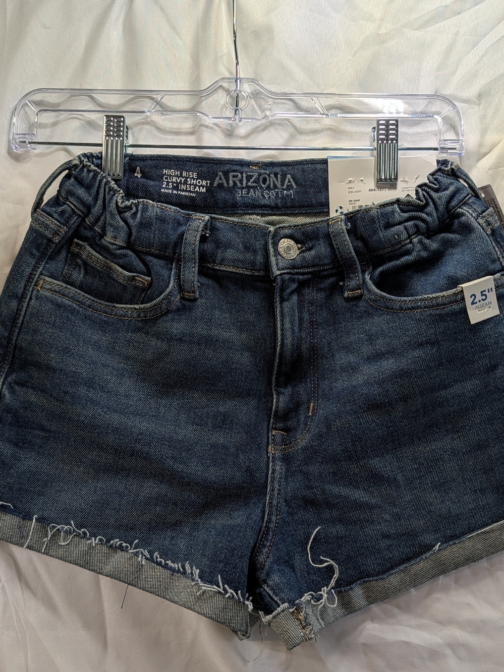 NWT Arizona Jean Company High-Rise Curvy Dark Wash Denim Shortie Shorts Size 4
